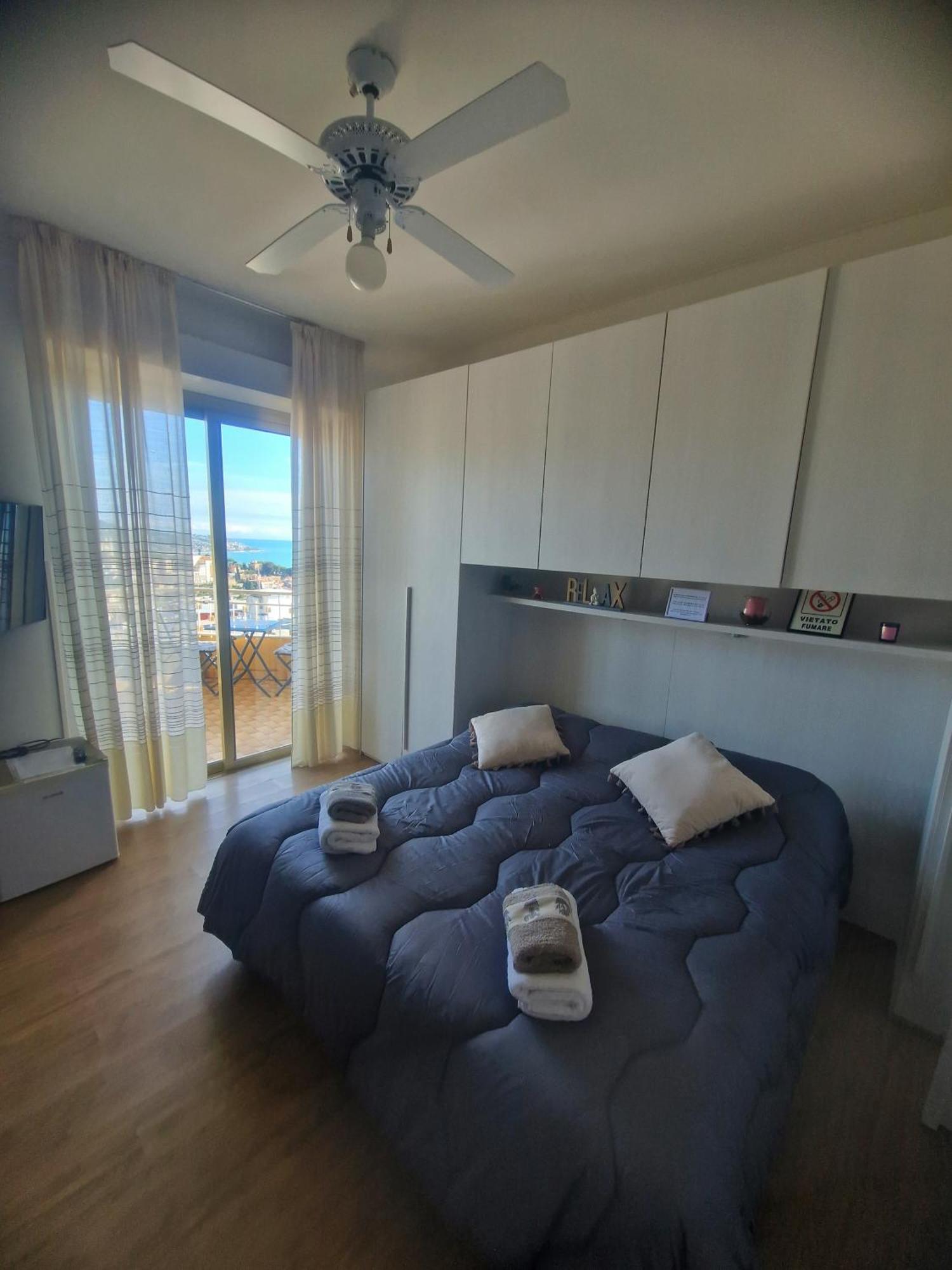 Il Paradiso Del Relax Private Room With Bathroom Parking Sanremo Exteriör bild